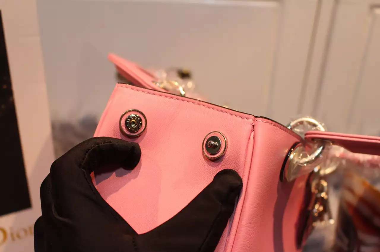 奢侈品女包货源 Dior Diorissimo Vip系列 粉色原版平纹牛皮蓝色里衬手提包 小号23CM
