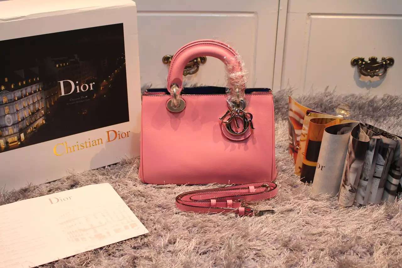 奢侈品女包货源 Dior Diorissimo Vip系列 粉色原版平纹牛皮蓝色里衬手提包 小号23CM