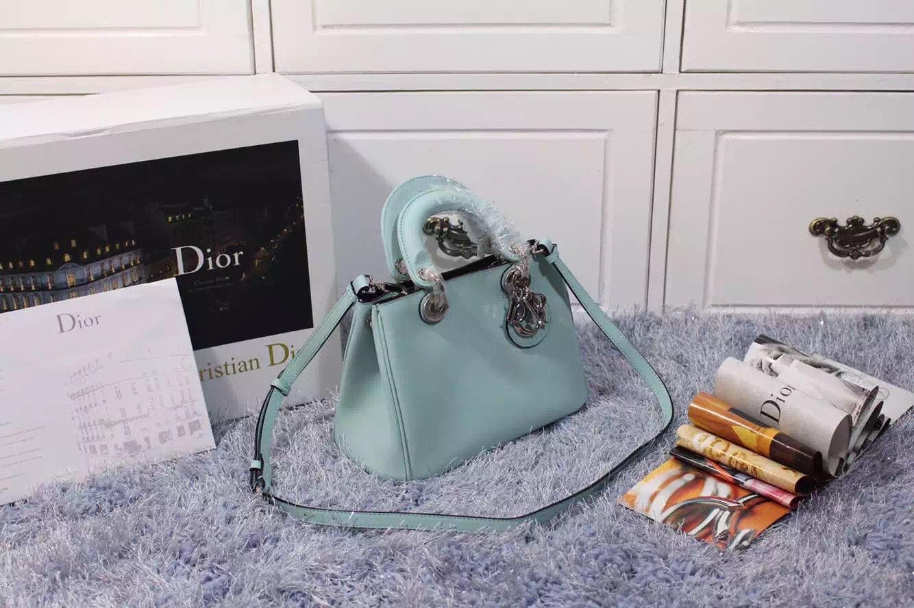 一件代发货 迪奥Dior Diorissimo 进口原版平纹牛皮女包手提包浅色 小号23CM