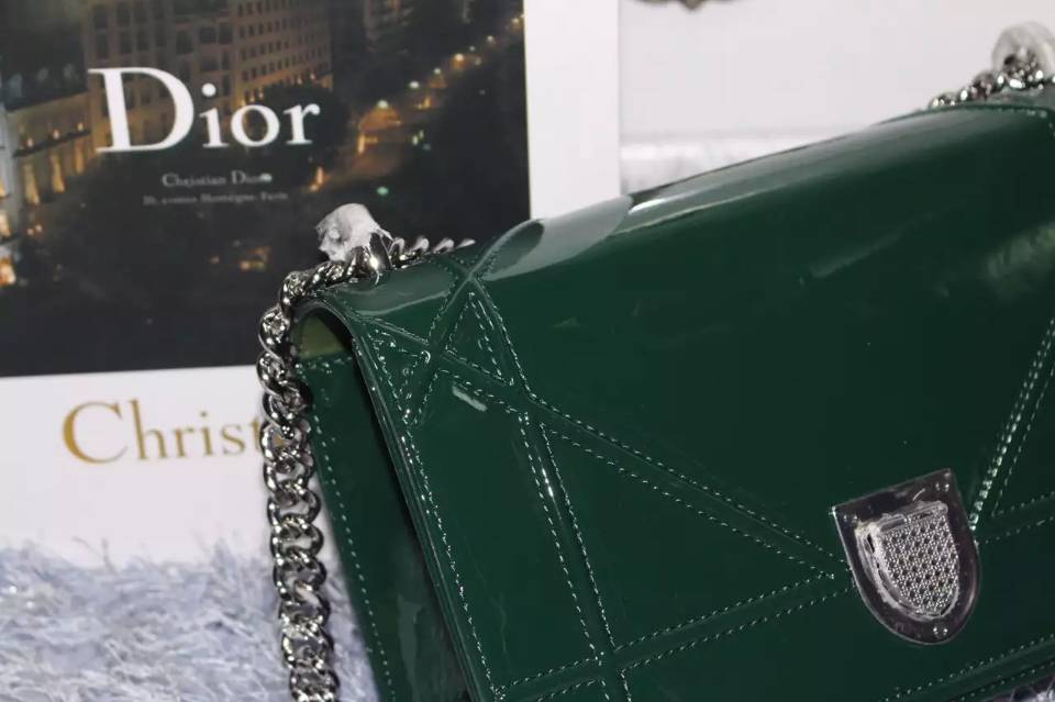 2015新款女包 迪奥DIOR专柜同步原版顶级漆皮链条斜背包单肩包 墨绿色