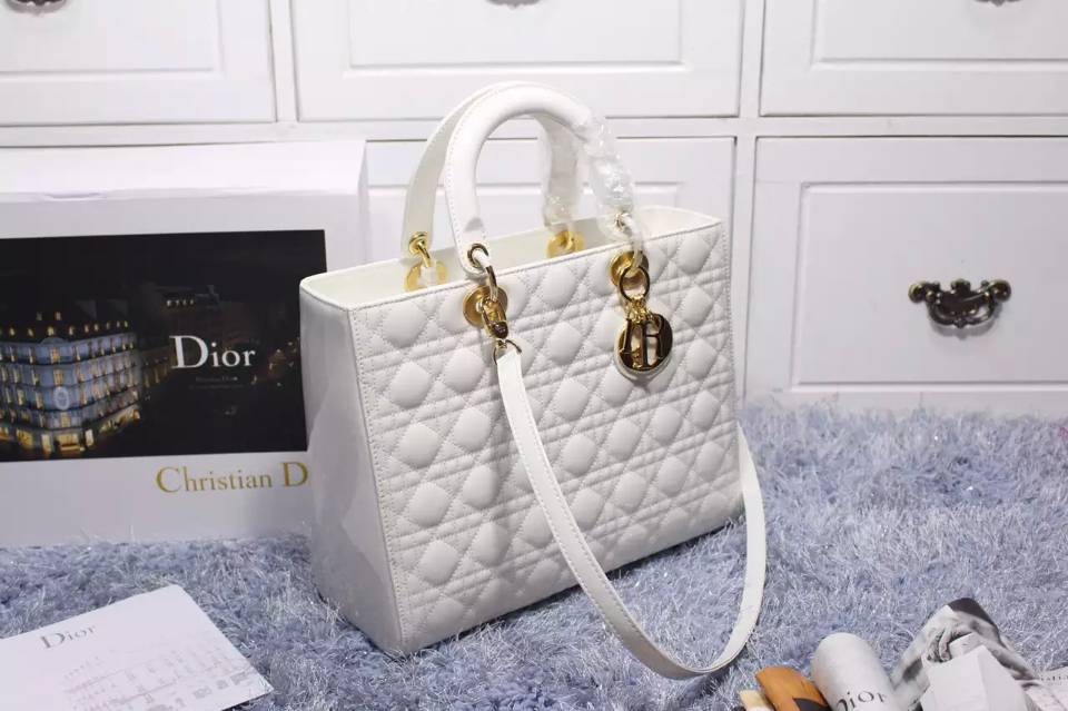 一件代发货 迪奥Dior白色漆皮戴妃包七格金扣 高档女款手提包