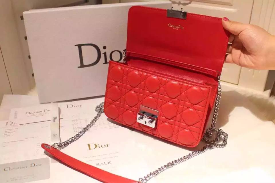 厂家直销 Dior迪奥MISS DIOR MINI 大红色进口原版羊皮链条单肩包21CM