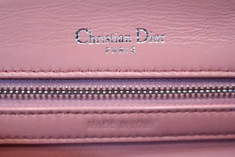 一件代发 迪奥Dior Ama鳄鱼纹原版皮链条单肩斜挎女包25cm 粉色