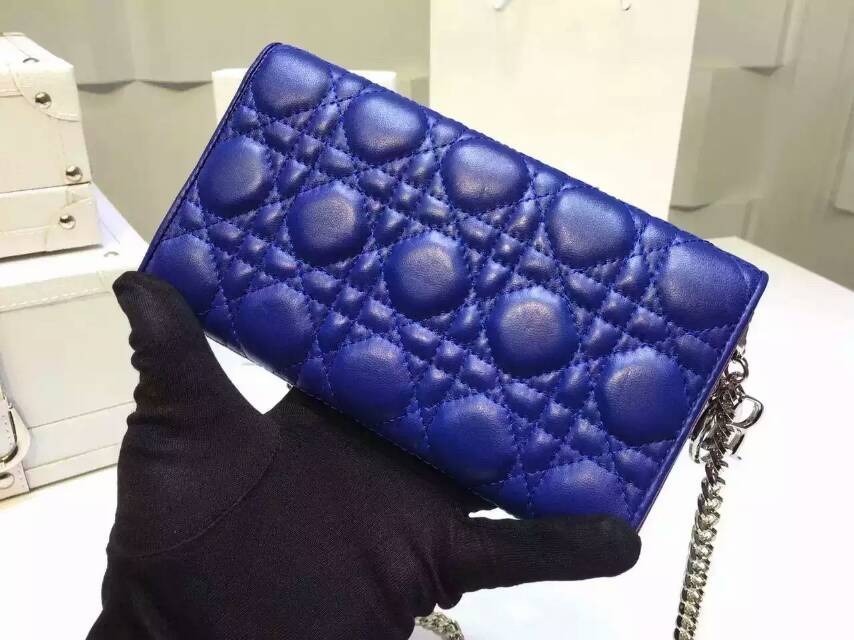 迪奥钱包官网 Dior原版羊皮两折钱包链条背包19cm 蓝色