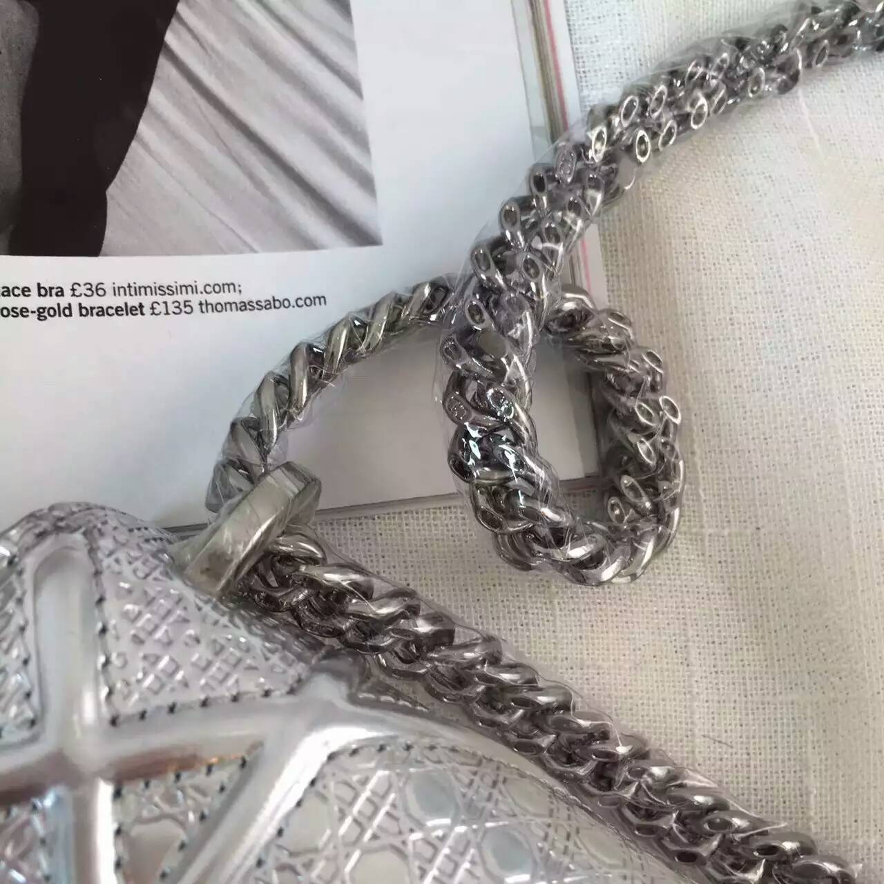 Dior迪奥新款包包 银色原版皮小香款链条斜挎包18cm