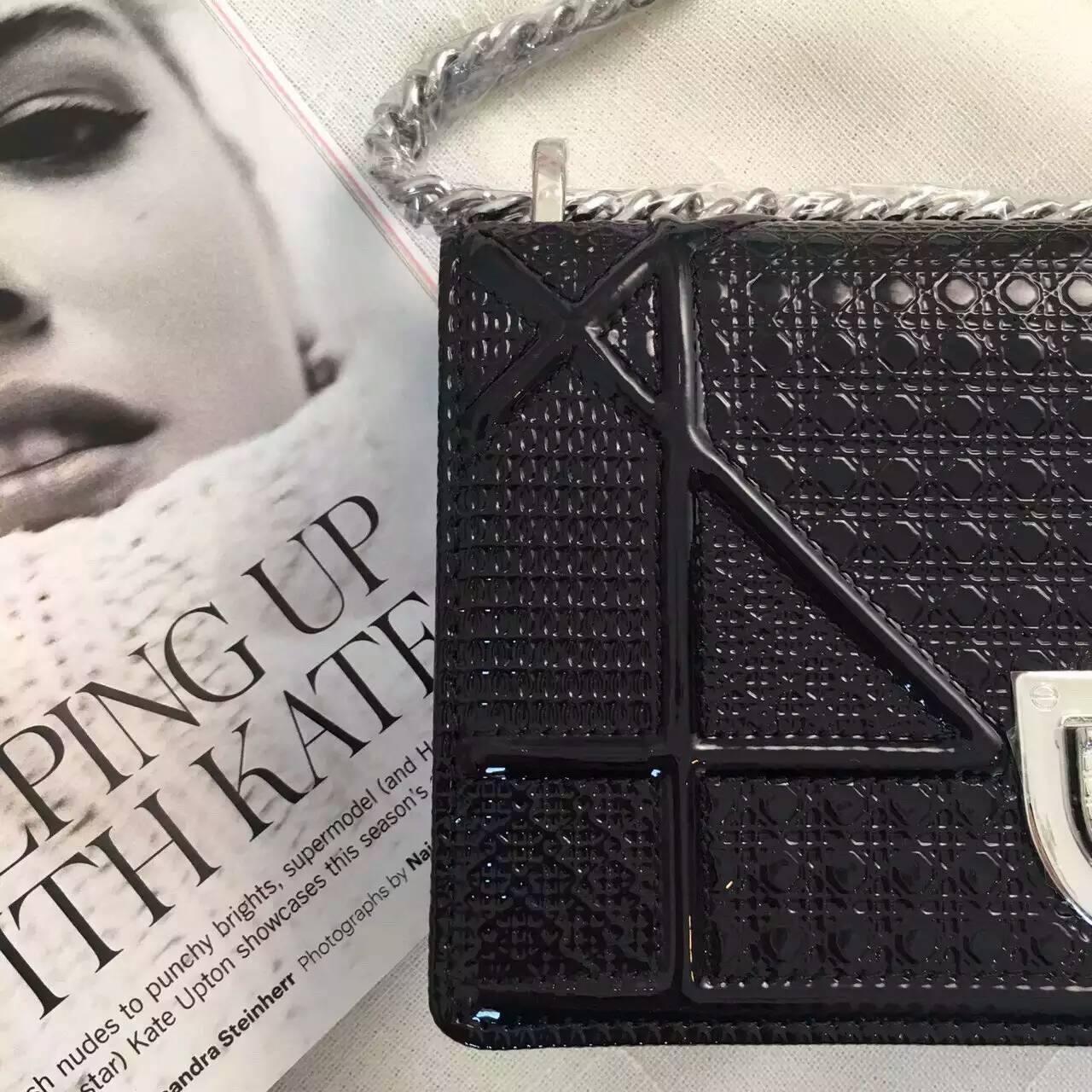 迪奥女包价格 Diorama黑色原版皮夏季新款斜挎小包18cm