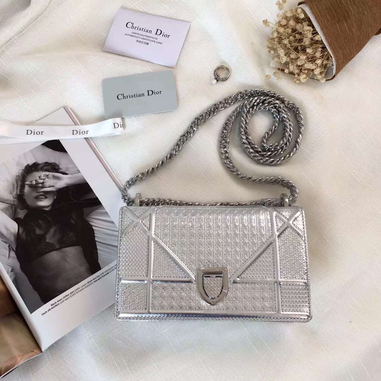 Dior迪奥新款包包 银色原版皮小香款链条斜挎包18cm
