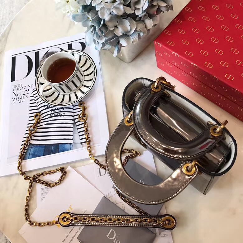 Lady Dior mini 迪奥新款镜面系列迷你戴妃包链条斜挎女包17cm 灰色