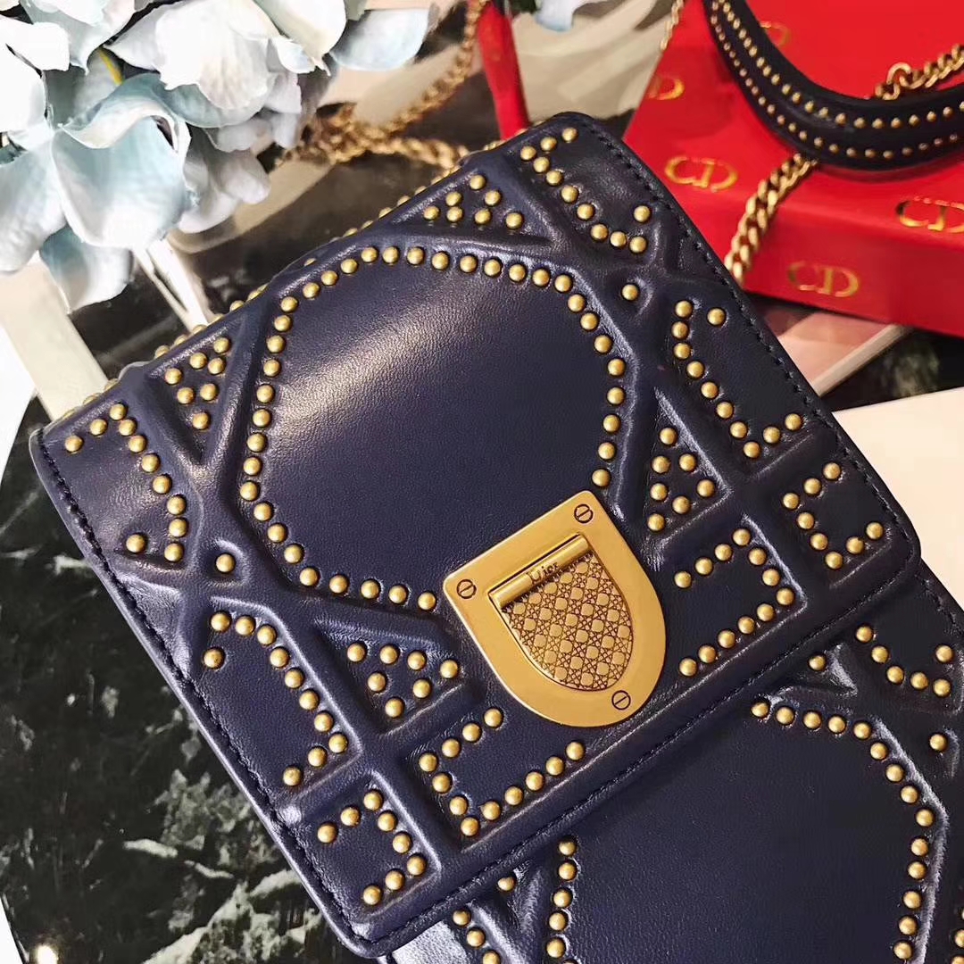 Dior女包批发 迪奥2018春夏新款铆钉羊皮手机包链条包包 深蓝色