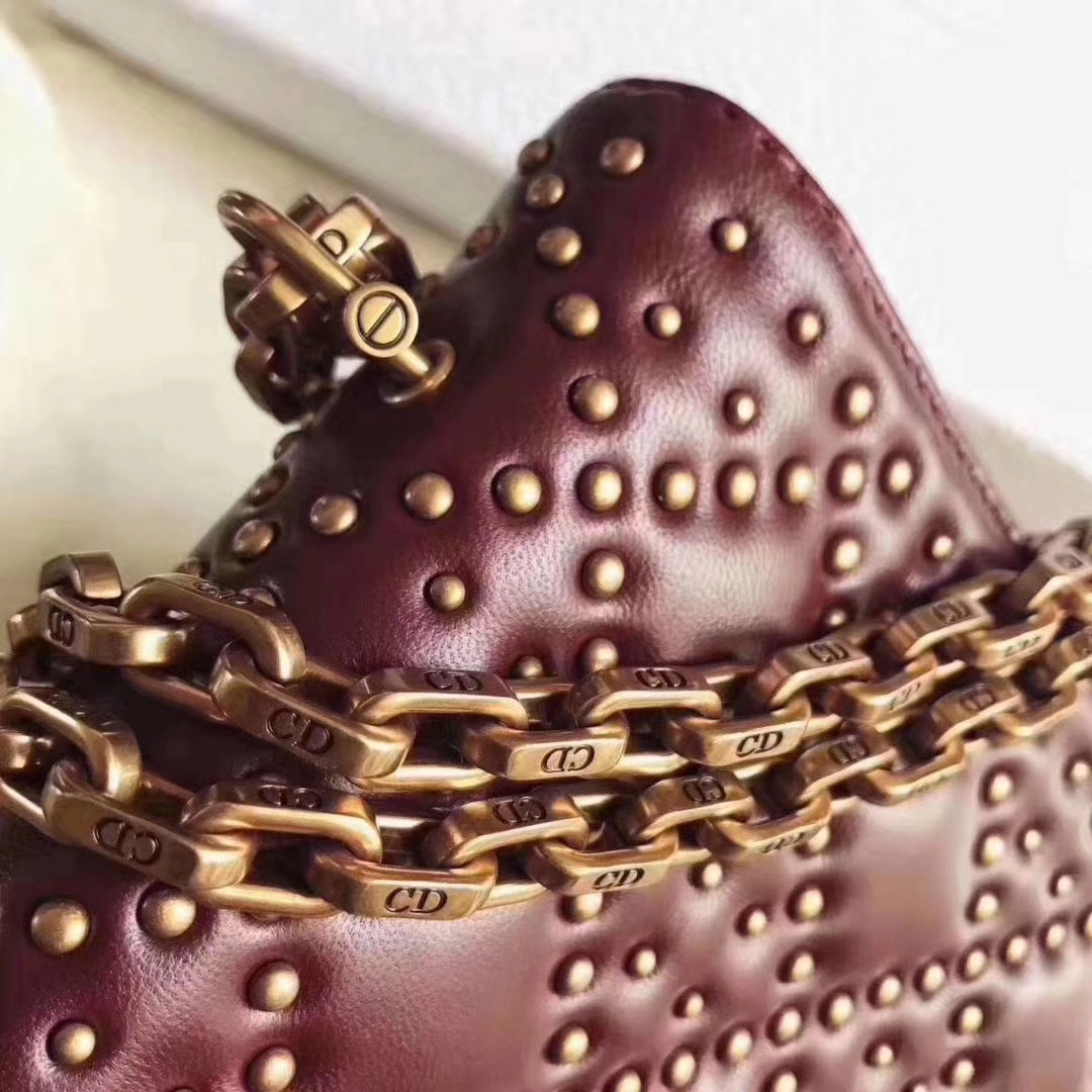 Dior Addict 迪奥酒红色铆钉菱格羊皮复古链条单肩女包24CM