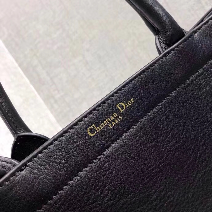 Dior新款包包 迪奥2018新款真皮Book Tote复古手提大包电脑包42CM 黑色
