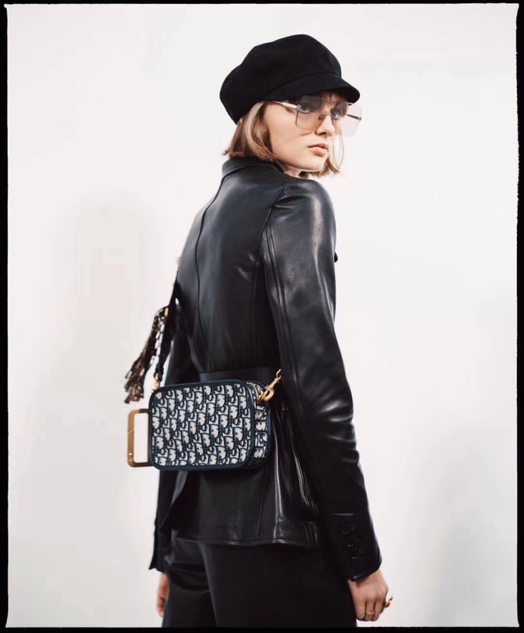 Dior Oblique系列包包 迪奥秋冬新款帆布材质相机包D字扣手拎包斜挎女包19CM