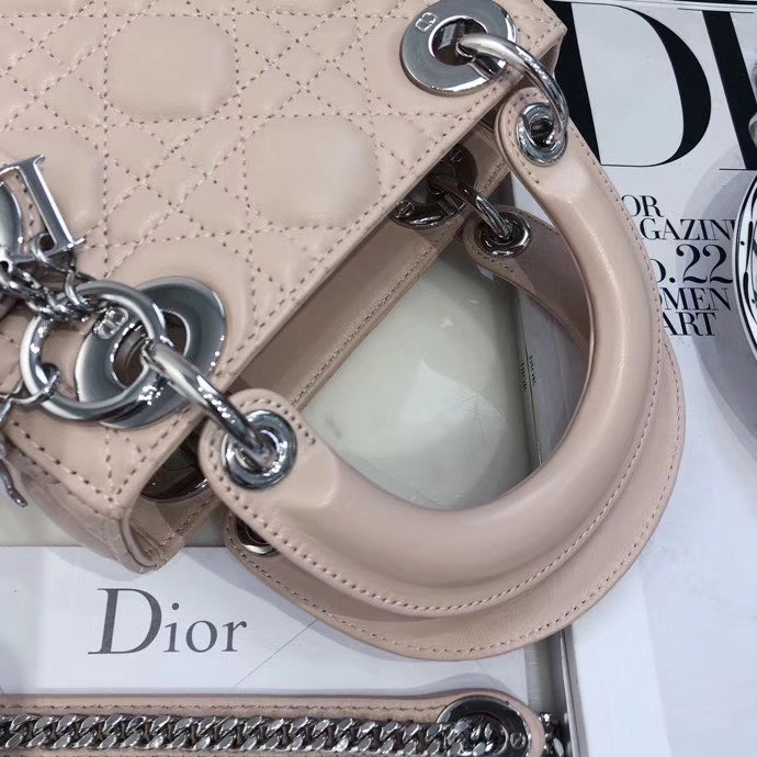 Dior包包价格 迪奥顶级羊皮三格戴妃包Lady Dior Mini17CM 裸粉色银扣