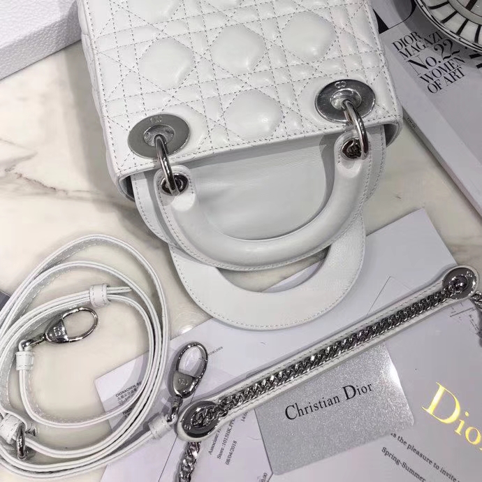 迪奥包包官网 Dior白色原单羊皮戴妃包三格mini Lady Dior17CM 银扣