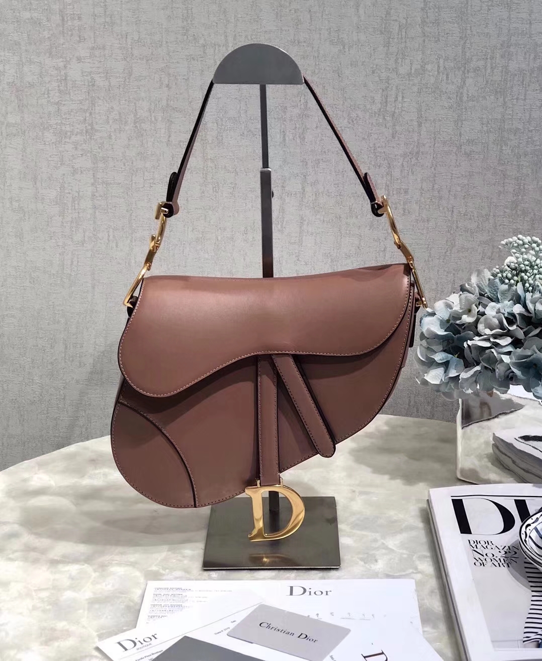 【迪奥DIOR】迪奥包包官网_DIOR包包_DIOR中国官网 - 七七奢侈品