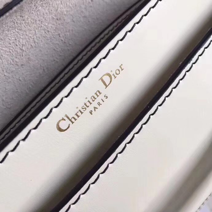 迪奥女包价格 Dior Jadior新款牛皮链条手包单肩包24CM 白色金链